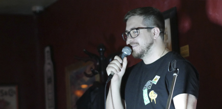 Шоу «Опытные комики» в баре «Craft House»