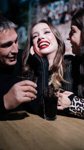 Комедийное шоу «Острые язычки»